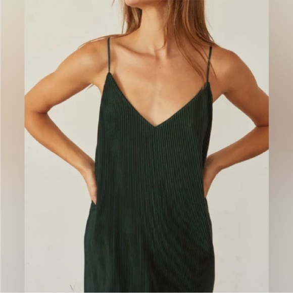 Velvet Midi Dress - Size XS - Picture 3 of 8